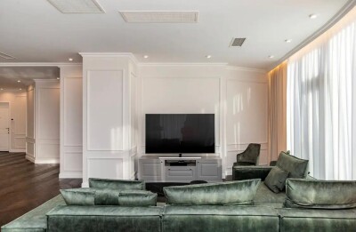 For rent in King David